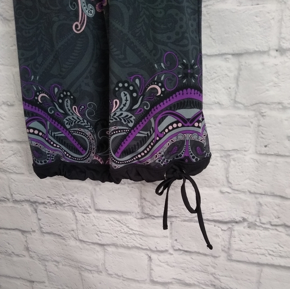 Athleta Printed Tinker Yoga  Workout Tank - Picture 6 of 6